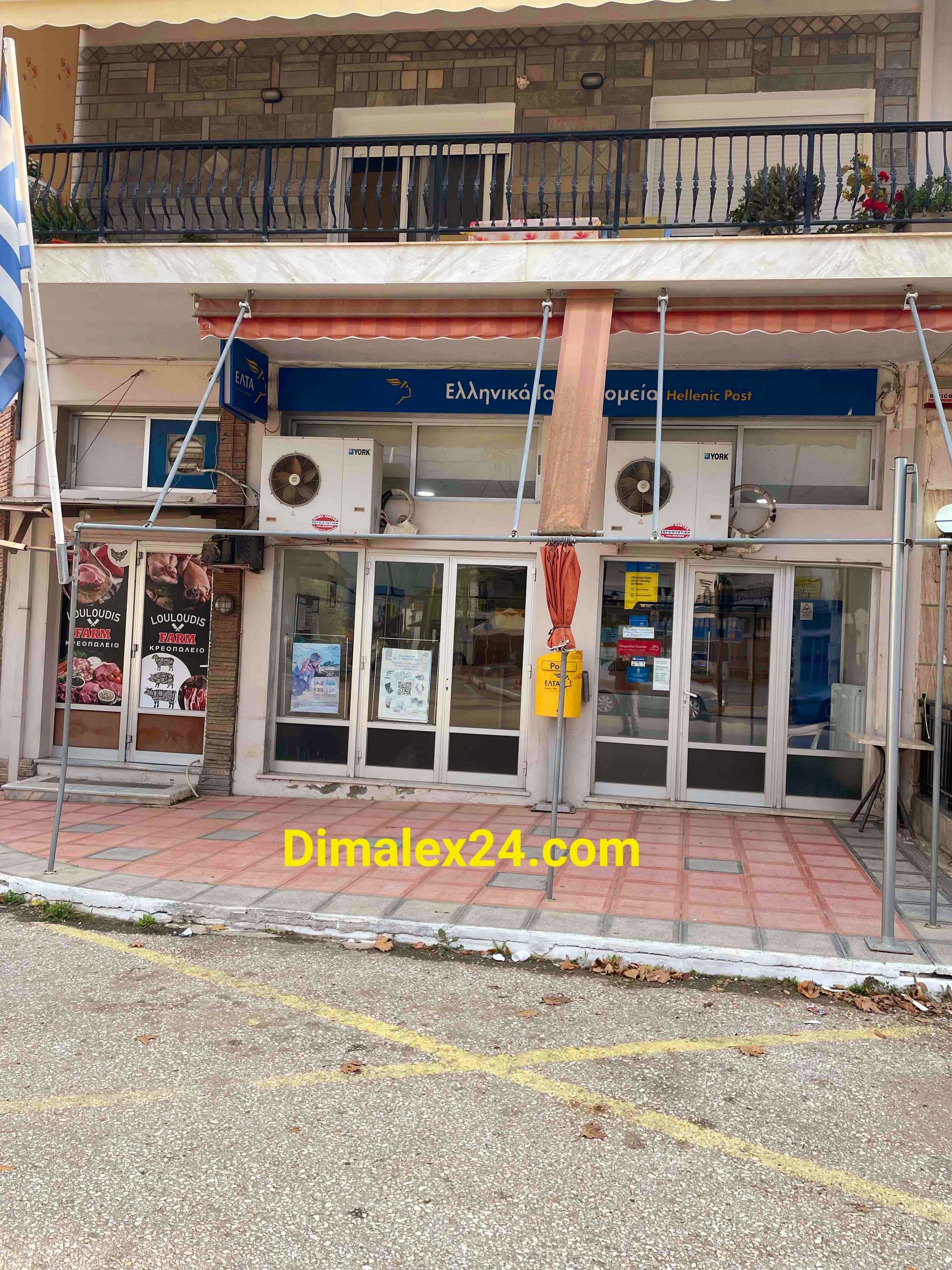 Търговско помещение на централния площад на село Ксилагани,Северна Гърция,област Родопи - имот с потенциал за развитие на бизнес.