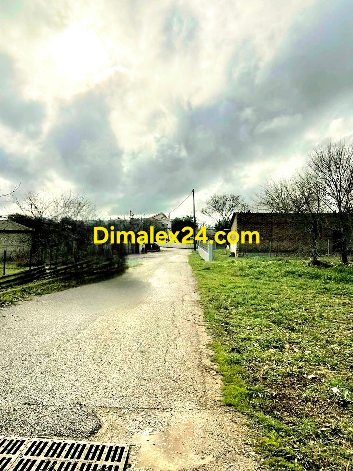 Имот с потенциал за къща за гости в Ксилагани.