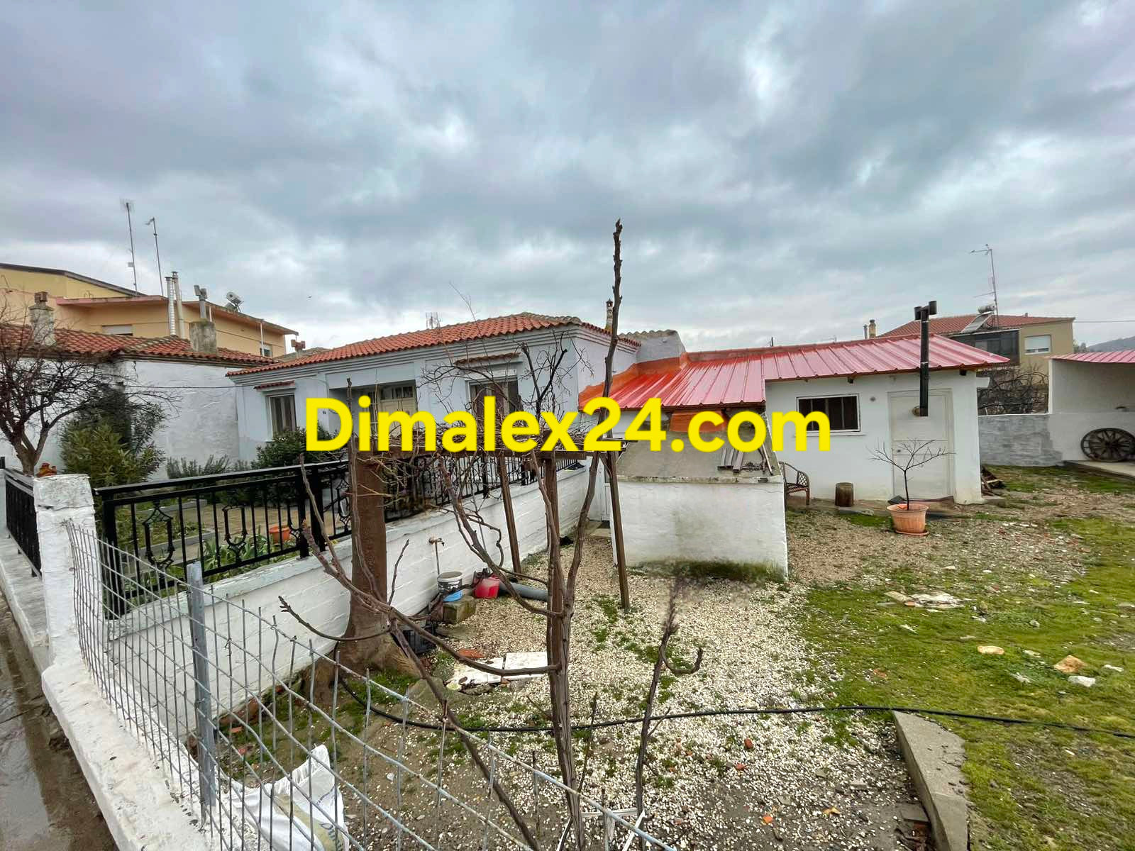 Къща в Северна Гърция подходяща за целогодишно живеене.