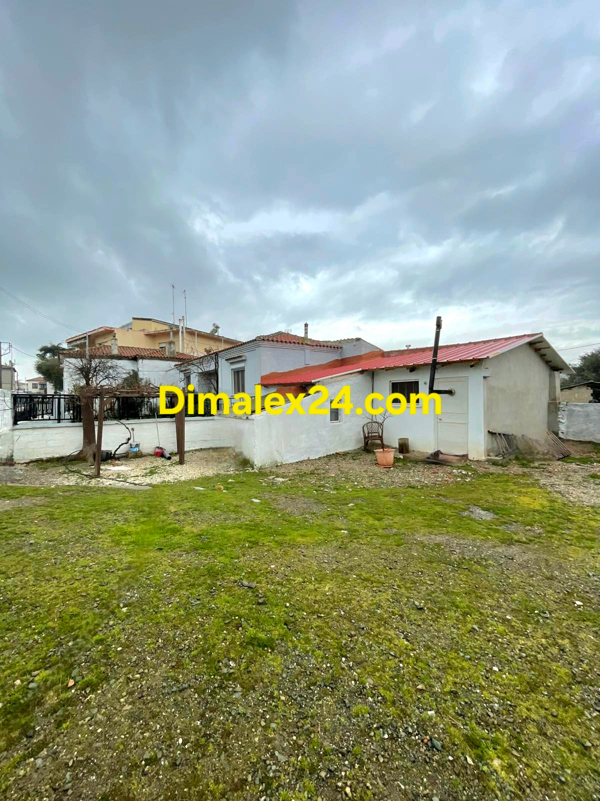 Селски имот близо до морето в Северна Гърция.