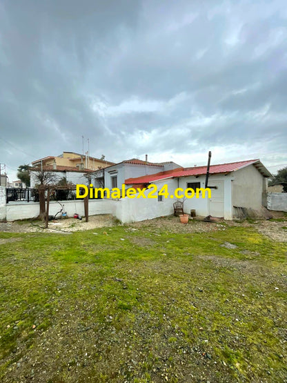 Селски имот близо до морето в Северна Гърция.