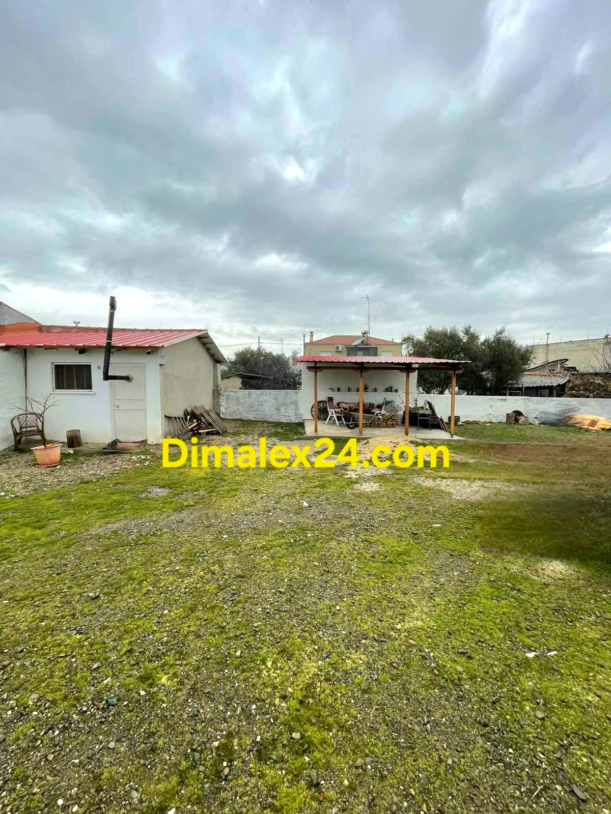 Къща с пло от 100 кв.м. в центъра на ксилагани,Северна Гърция.