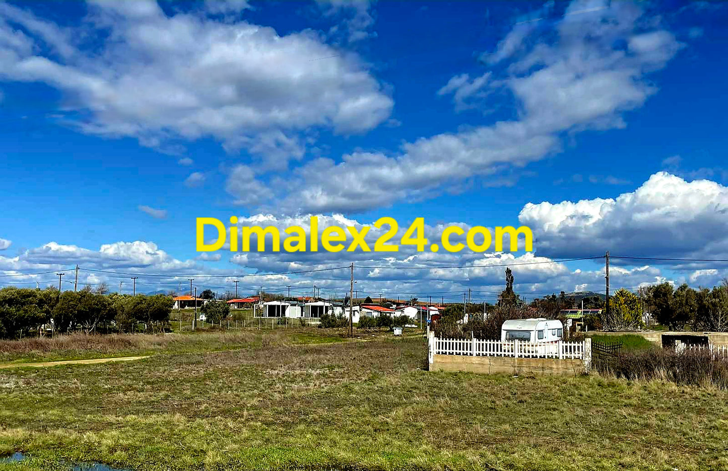 Парцел близо до морето в Северна Гърция – перфектен за ваканционен дом или бизнес.