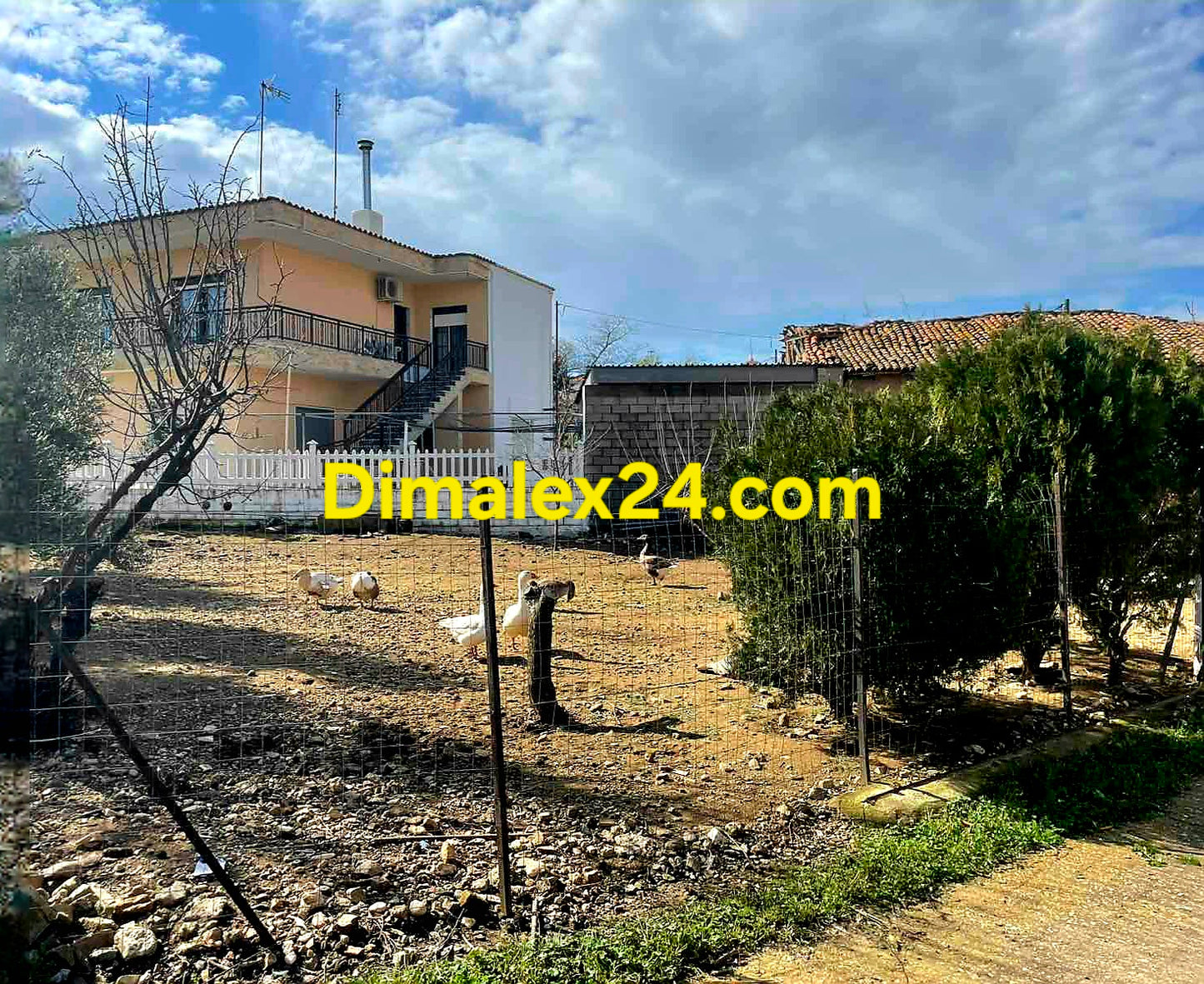 Инвестиционен парцел 384 кв.м област Родопи Гърция.