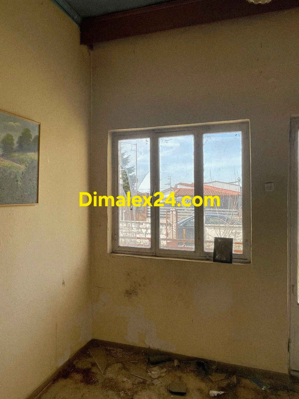 Имот в Гърция с потенциал за отдаване под наем на 17 км. от плажа.