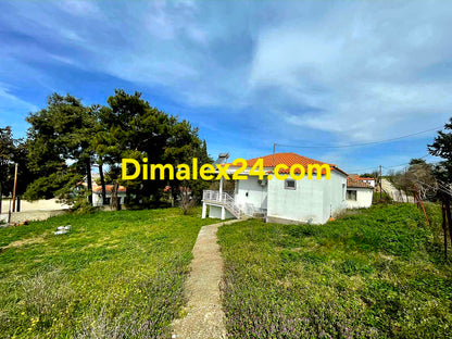 Къща за продажба в Неа Калисти Северна Гърция външен изглед.