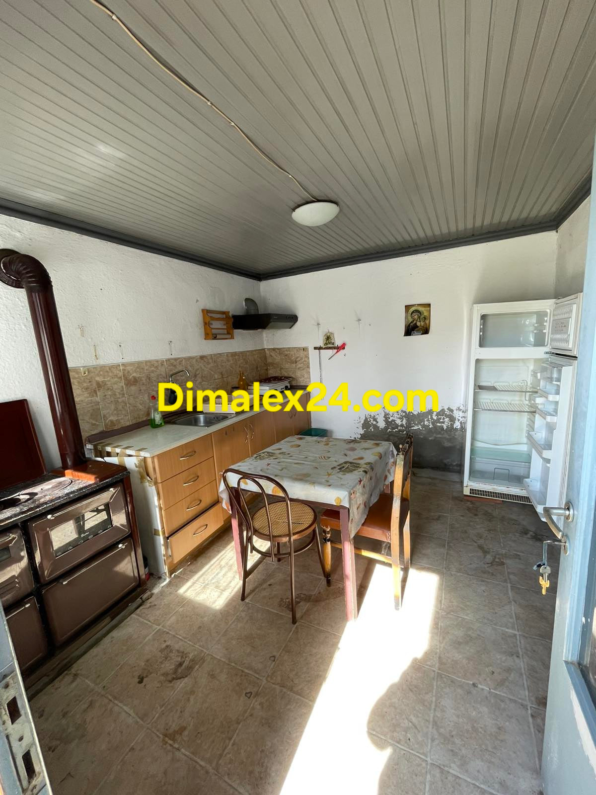 Къща с допълнителен апартамент Северна Гърция.