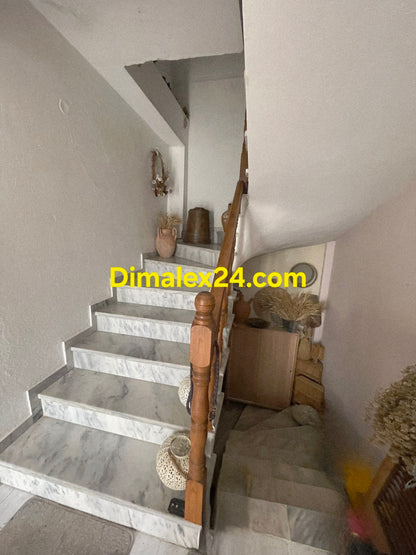 Стълбище на семеен хотел Гърция.