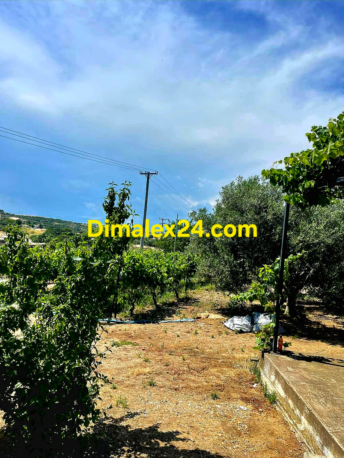 Земя за строителство в оживено село близо до Комотини Марония и Имерос.