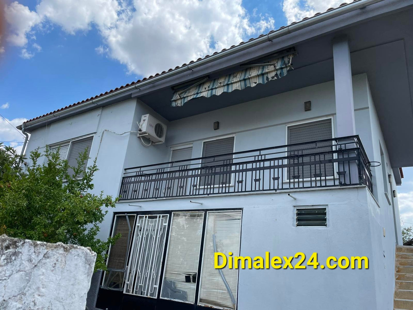 N.51 House is Greece, Rhodope region, Xilagani