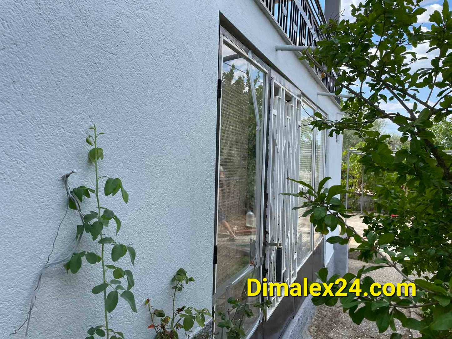 N.51 House is Greece, Rhodope region, Xilagani